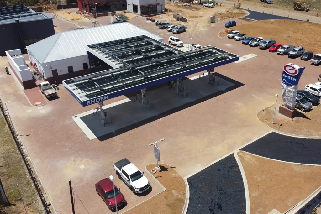 Retail fuel station project Carlswald near-complete forecourt, retail buildings and external works from the air