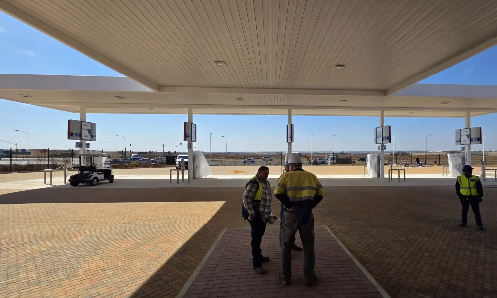 retail fuel station Kempton Park completed forecourt and canopy with pump islands and paving